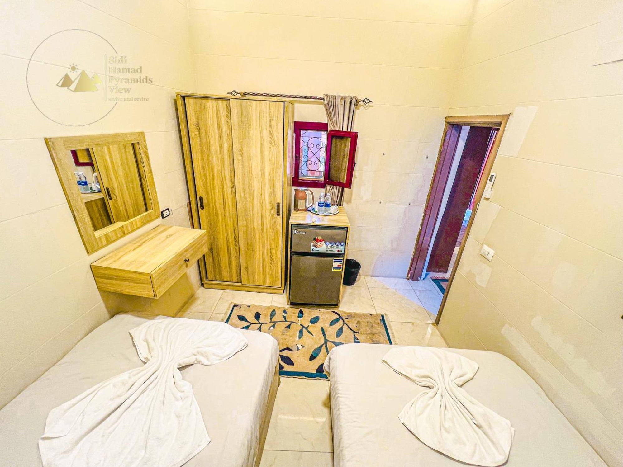 Sidi Hamad Pyramids View Hotel Kafrat al Jabal Exterior photo