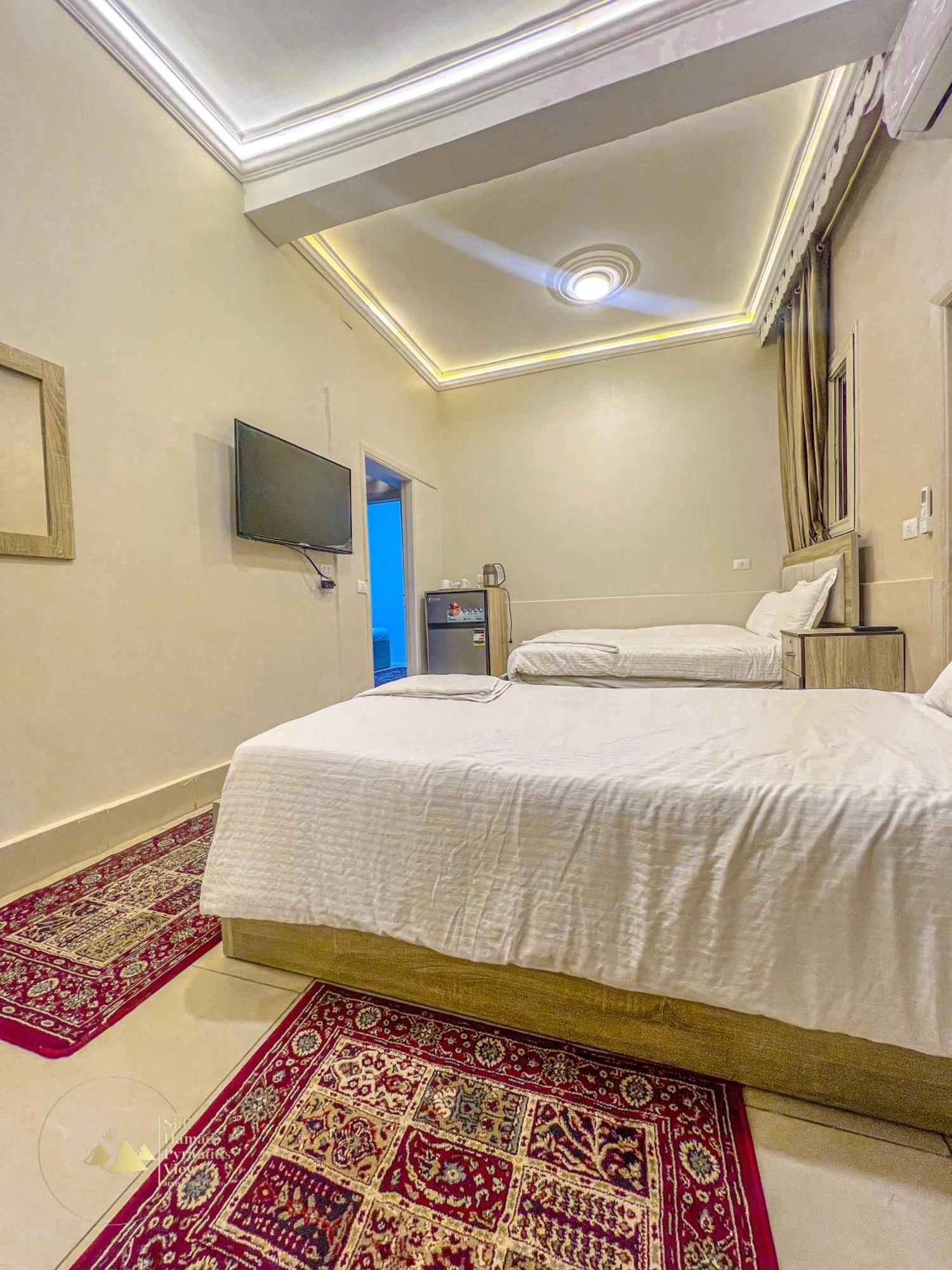 Sidi Hamad Pyramids View Hotel Kafrat al Jabal Exterior photo
